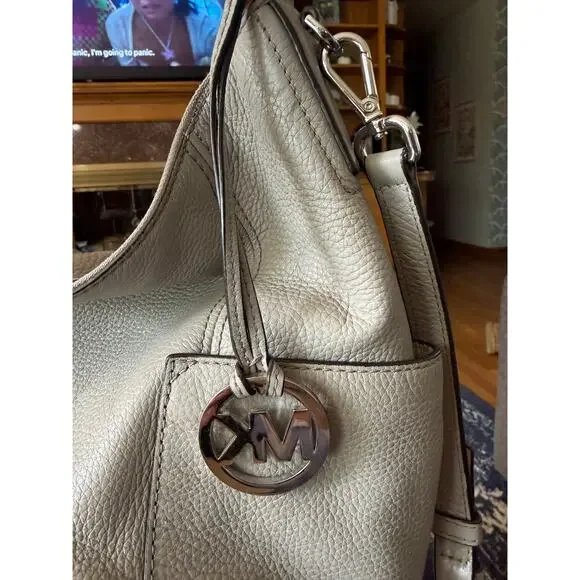 Michael Kors Anita Grey Leather Convertible Hobo Bag - Picture 3 of 10
